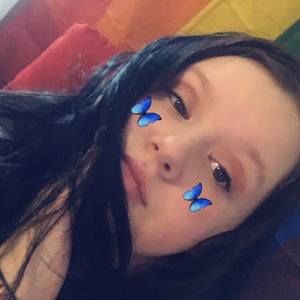 Meet your Posher, Lorelei